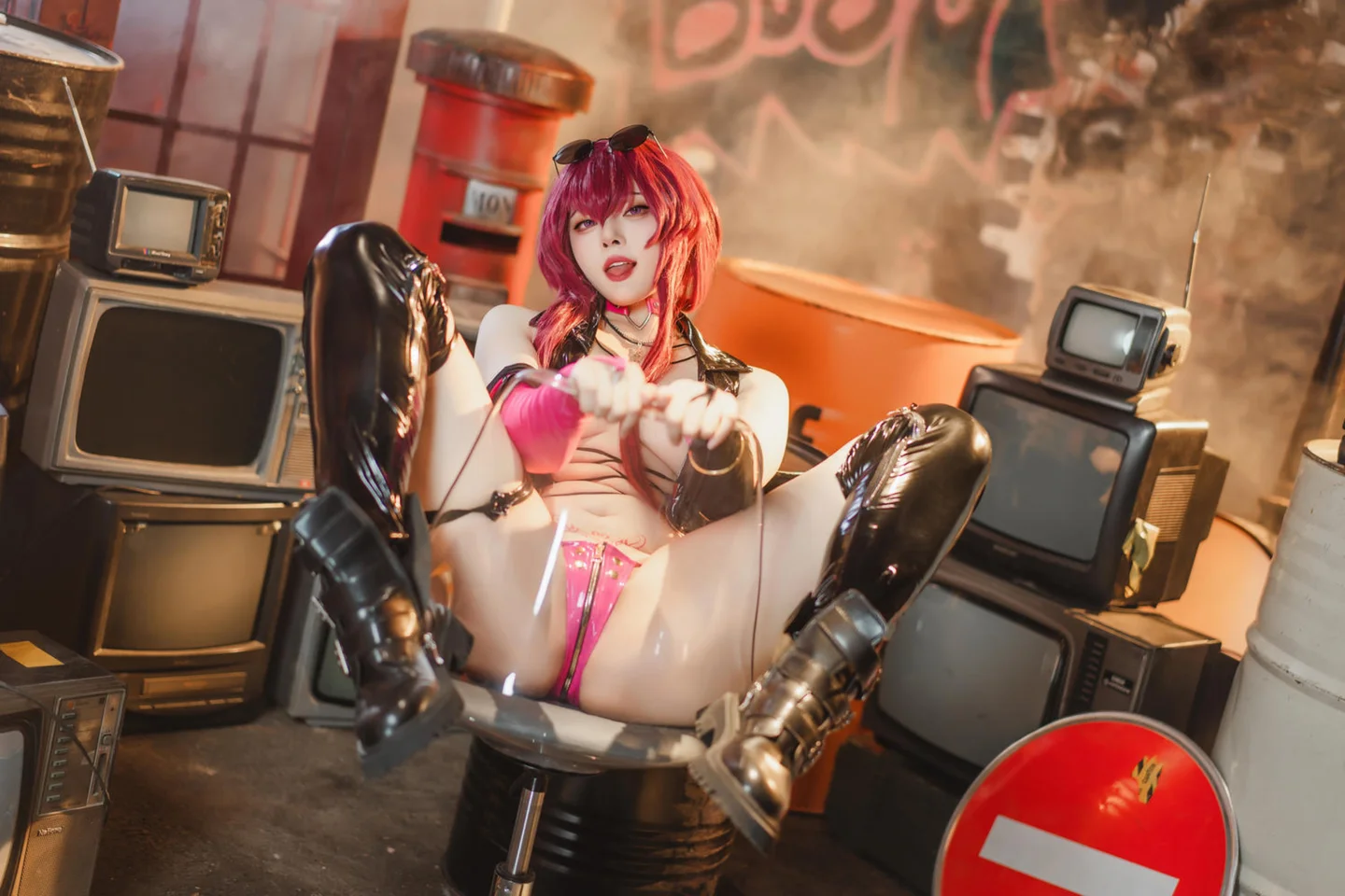 Natsuko_夏夏子_No_081_崩坏·星穹铁道_卡芙卡_朋克同人_60P_895MB tg@simisebaisi 【丝足阁】053.webp